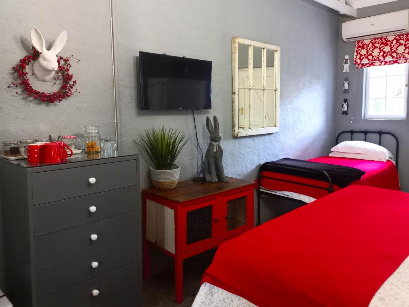 Somerset Stables Graaff Reinet Bagian luar foto