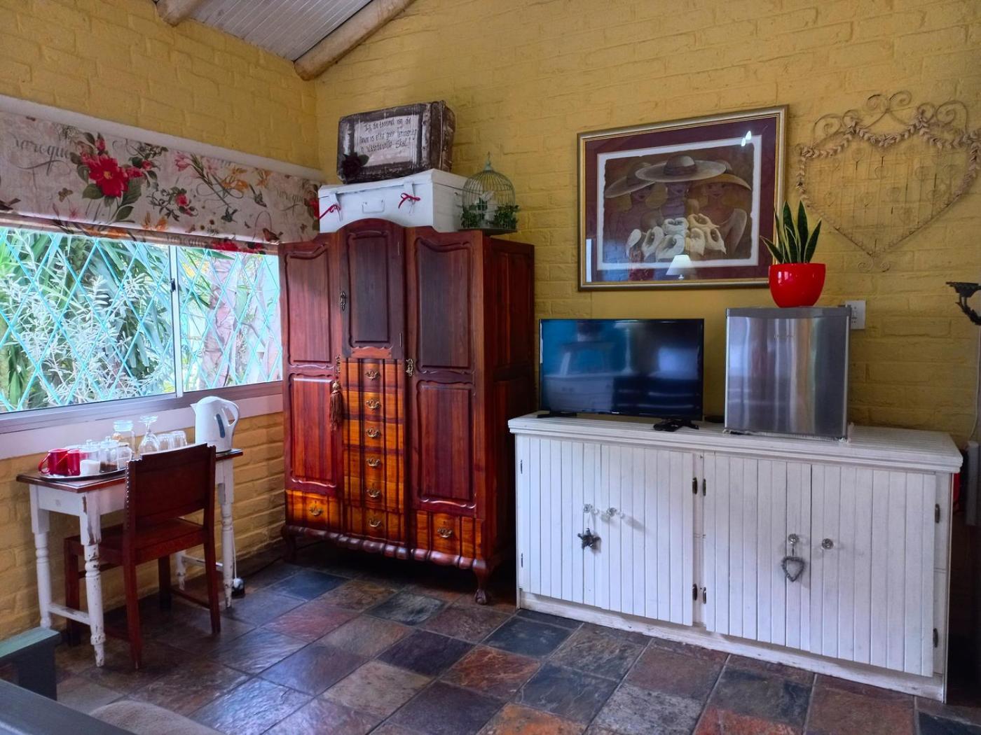 Somerset Stables Graaff Reinet Bagian luar foto